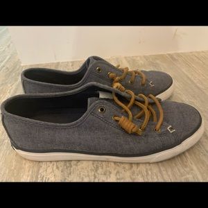 Women’s Sperry shoes
